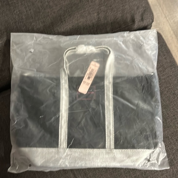 Victoria Secret Mini Purse Pouch with strap - Picture 1 of 4